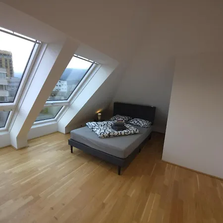 Downtown Heaven * インスブルック